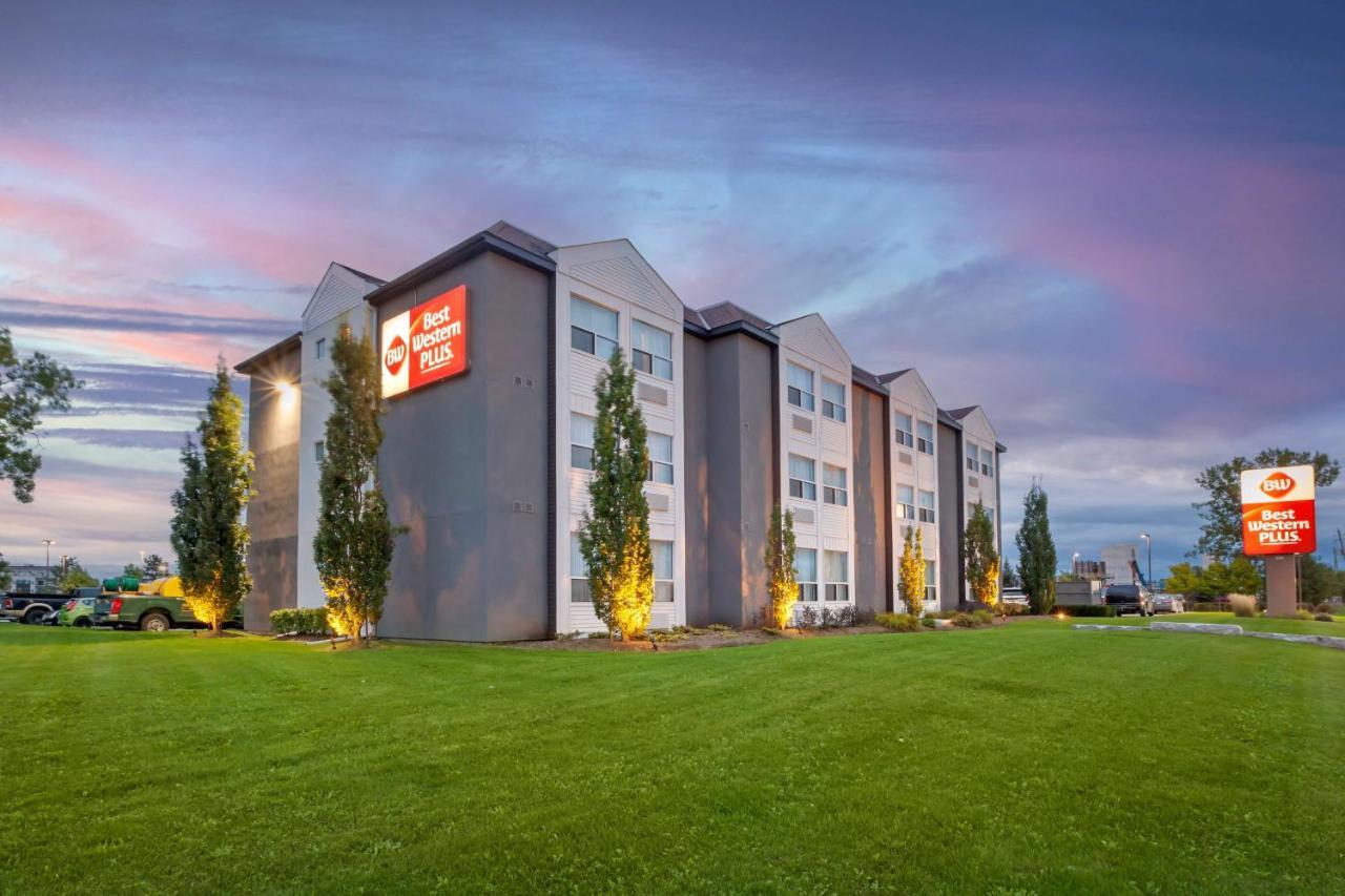 Best Western Plus Rose City Suites Уэлленд Экстерьер фото